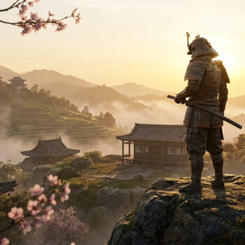 Un samouraï en armure contemplant un paysage japonais montagneux et brumeux au lever du soleil avec des fleurs de cerisier.